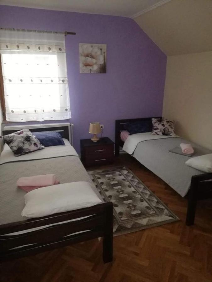 Apartman Nika Otocac Ngoại thất bức ảnh